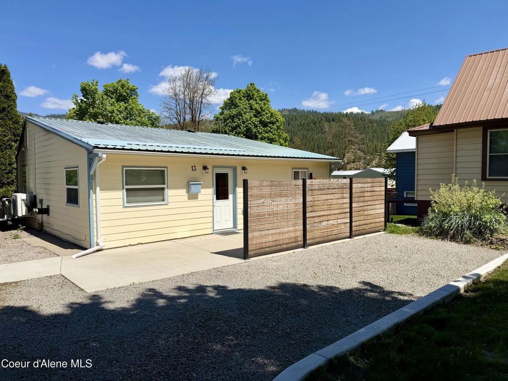 13 Emerson Ln, Kellogg