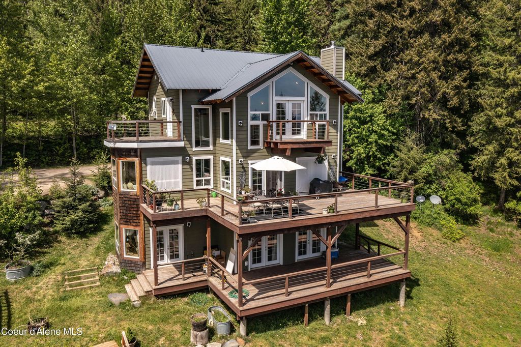 181 Spring View Lane, Sagle