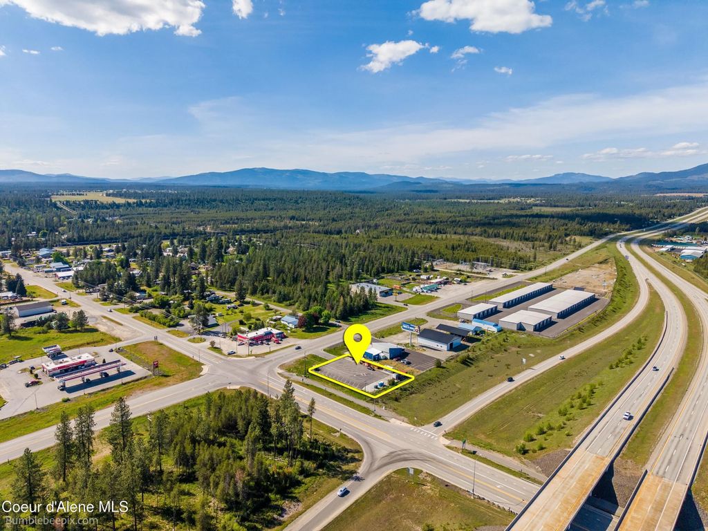 30440 N Old Highway 95, Athol