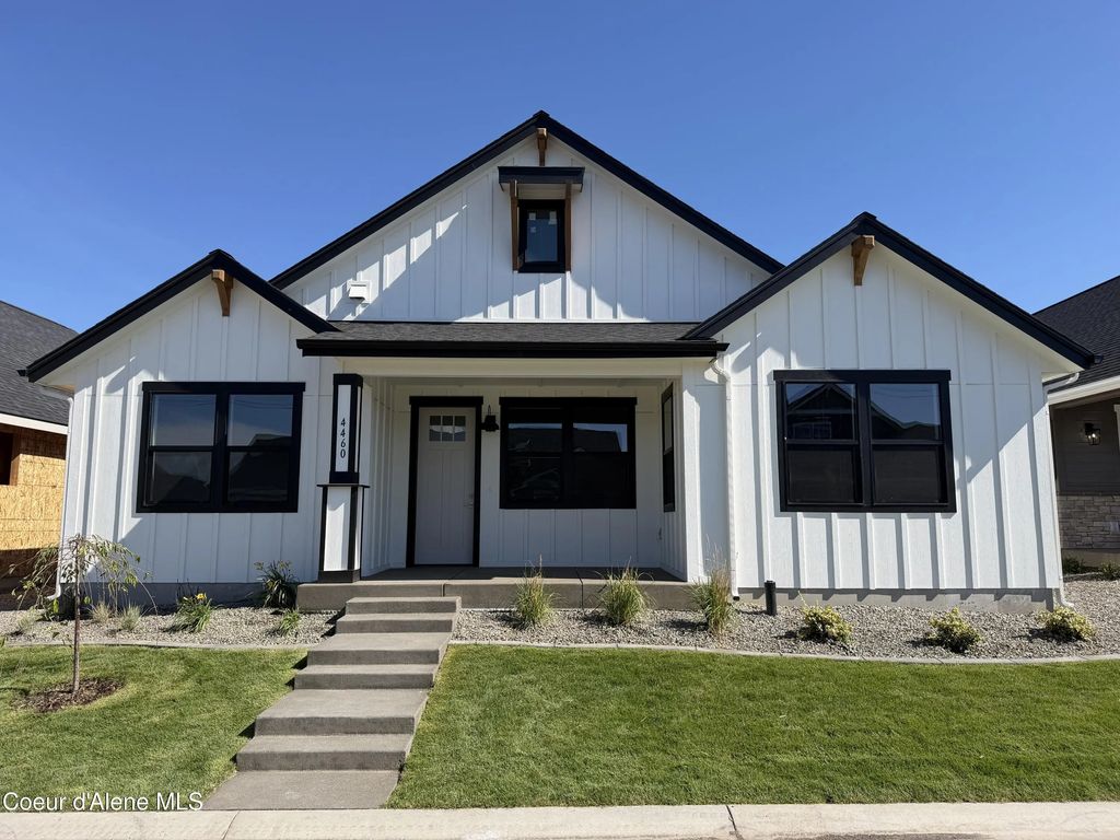 4460 W Hide Away Ln, Coeur d'Alene