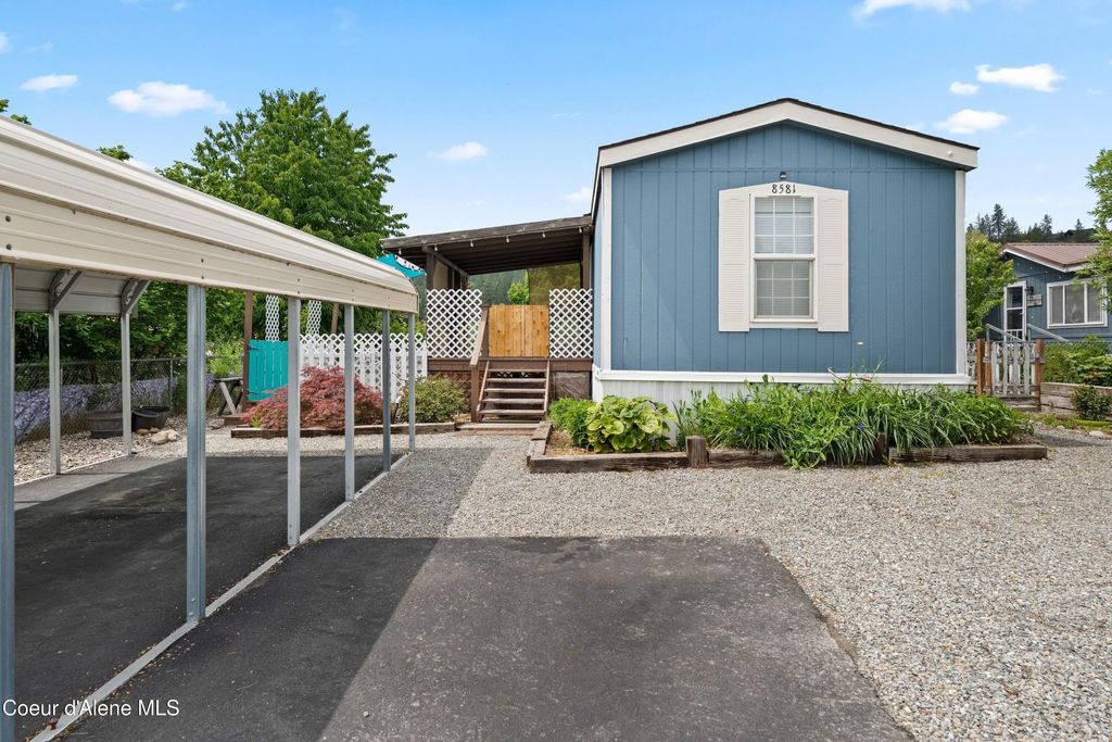 8581 N Angelica Ln, Post Falls