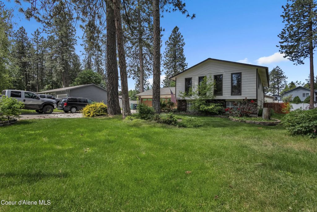 5792 N Parkwood Cir, Coeur d'Alene