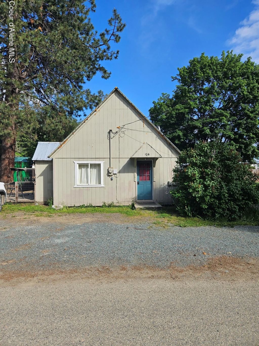 104 N Mill St, Clark Fork