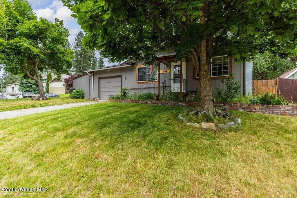 1848 N Burl Ln, Coeur d'Alene