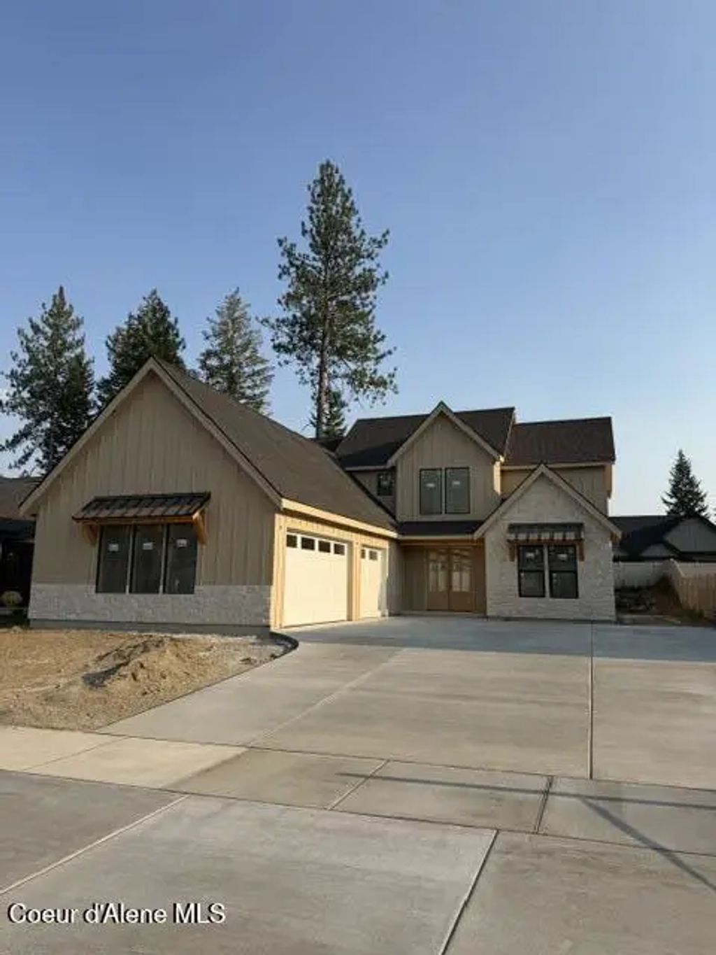 1202 E Sleeping Deer Ave, Hayden