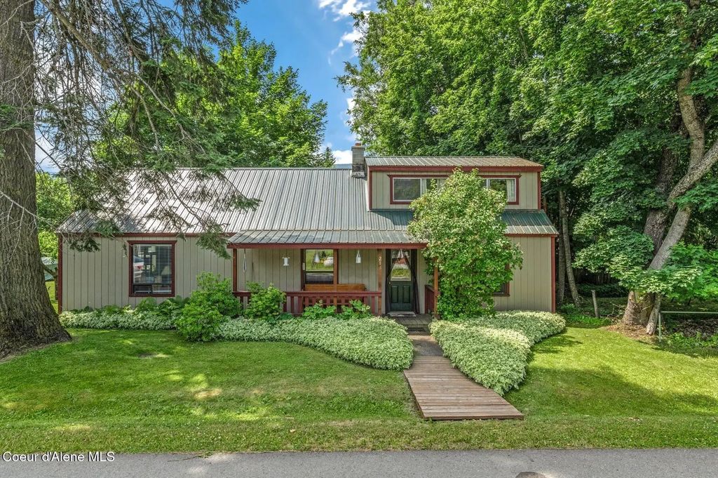 213 W 5th Ave, Clark Fork