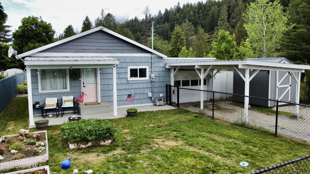 306 N Third St, Osburn
