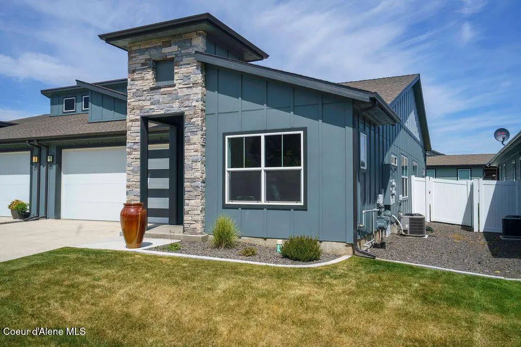 7257 Breaux Drive, Coeur d'Alene