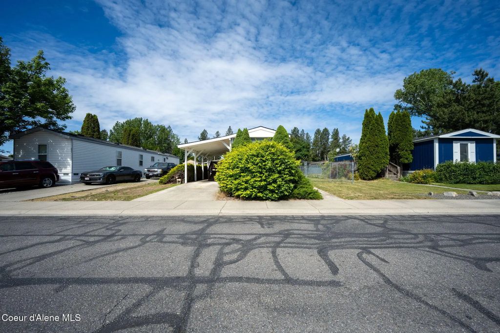 5487 N Burkshire Ave, Coeur d'Alene