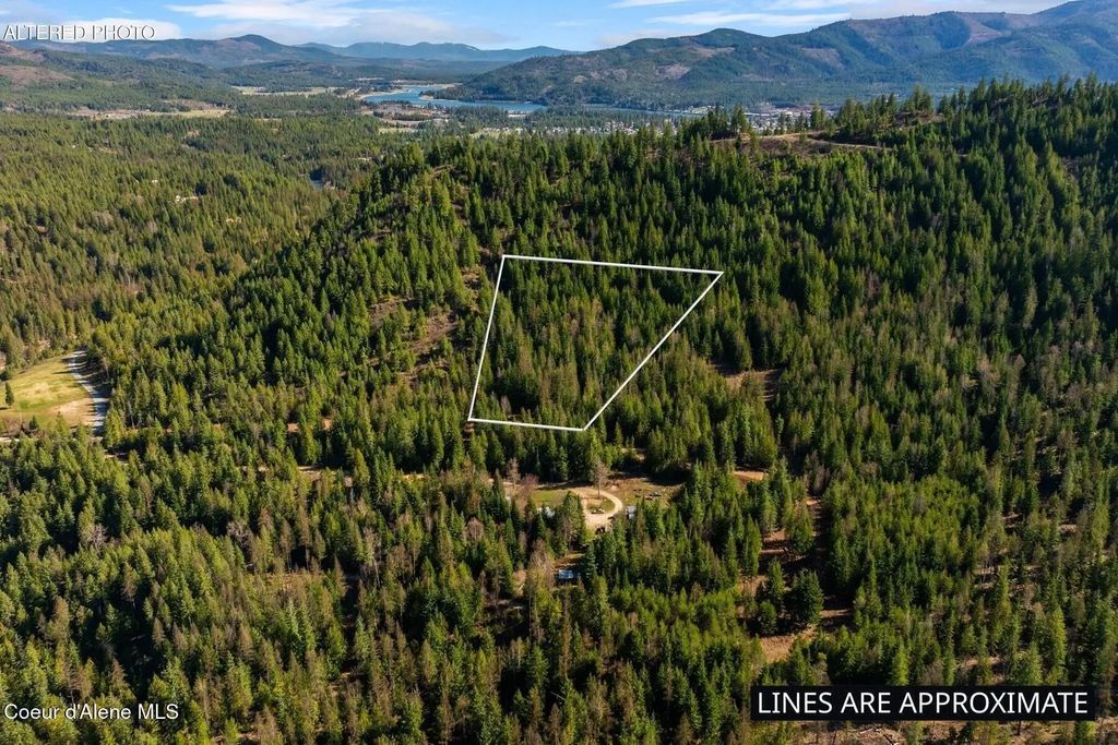 Lot 3 Cedar Acres, Priest River