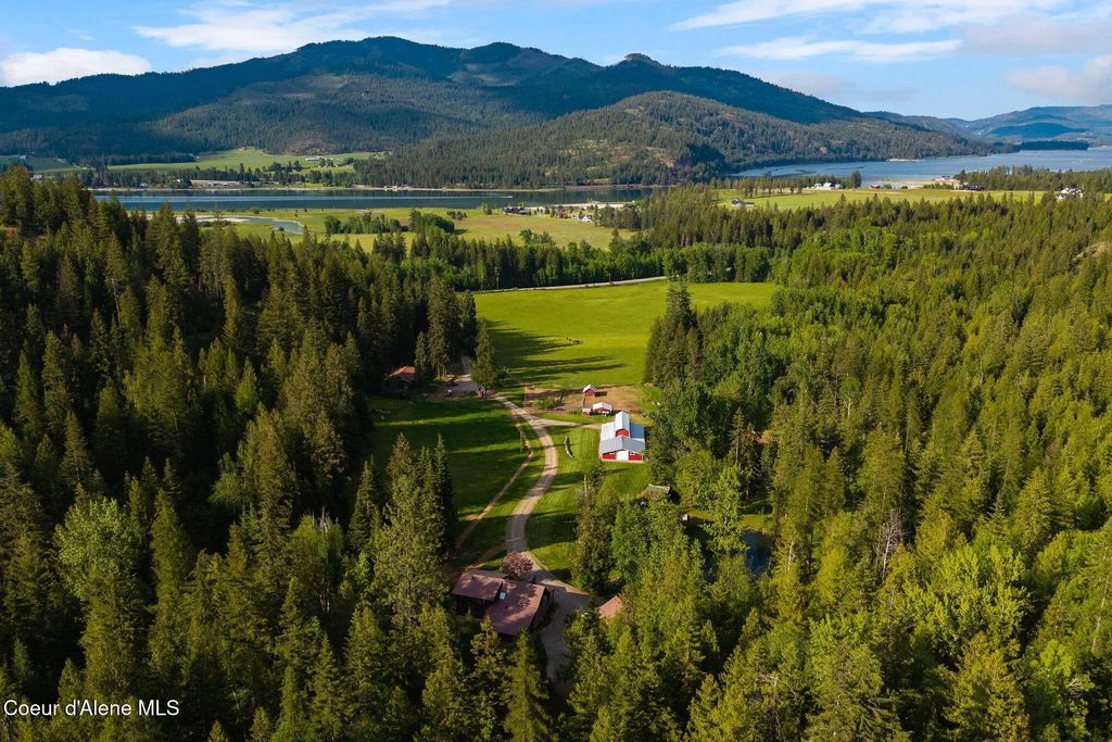 13962 Dufort Rd, Priest River