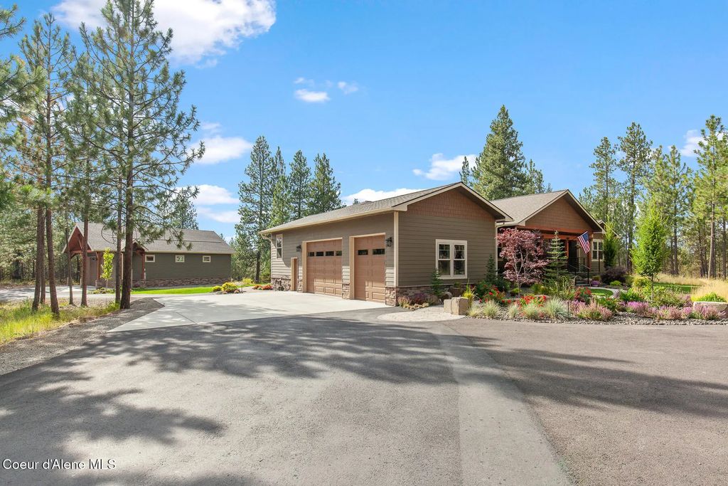 19673 W Treend Rd, Post Falls