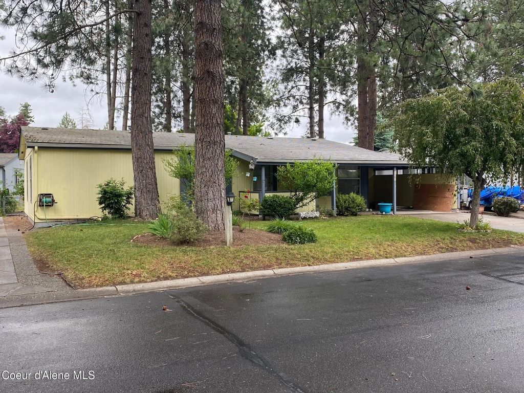 1067 W Reone Rd, Coeur d'Alene