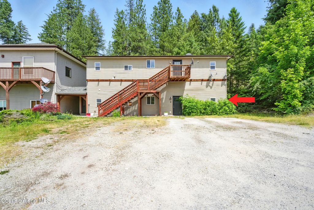 43143 Riverview Dr Unit 8, Kingston
