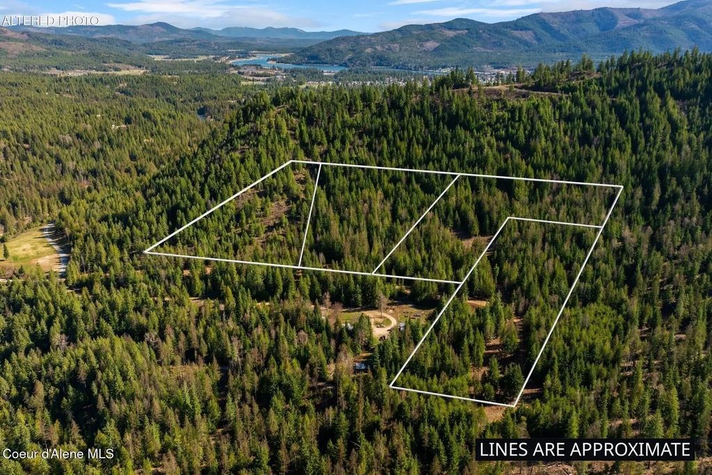 Lots 1, 2, 3 & 4 Cedar Acres, Priest River