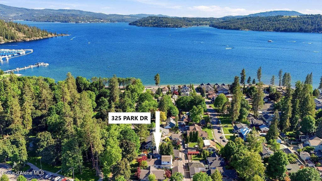 325 N Park Dr, Coeur d'Alene