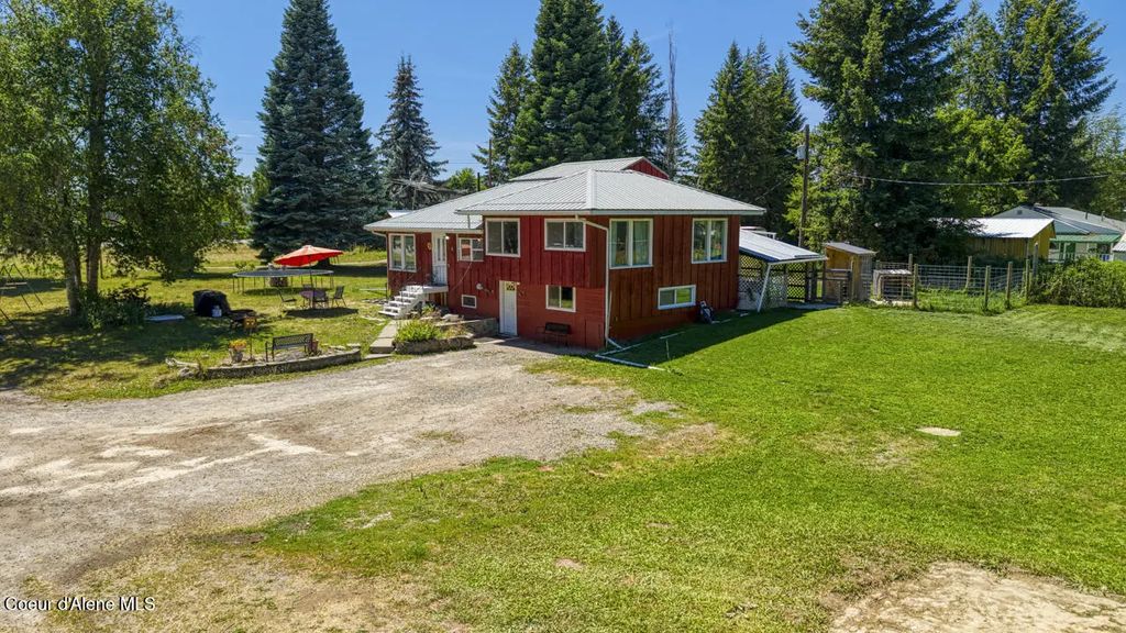 65085 Highway 2, Bonners Ferry