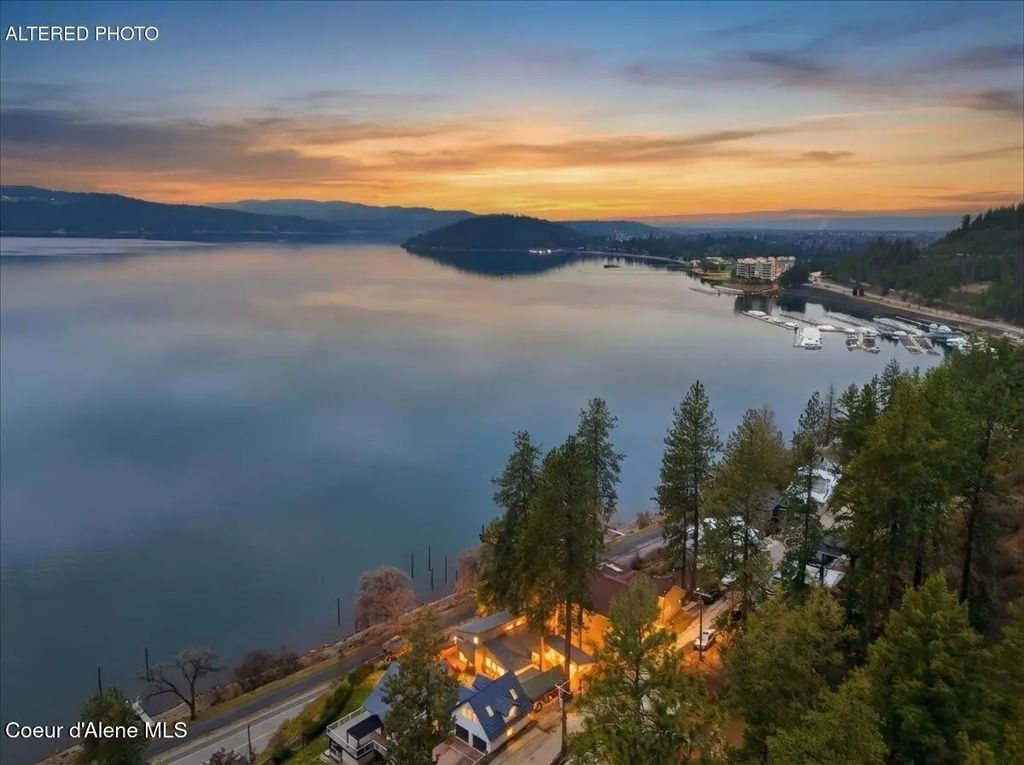 2395 S Silver Beach Rd, Coeur d'Alene