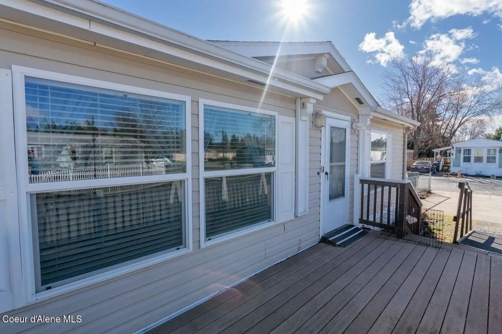 2125 W Yorkshire Ave, Coeur d'Alene