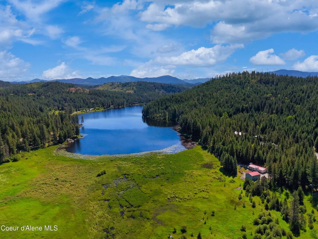 447 S Beaver Lake Rd, Athol