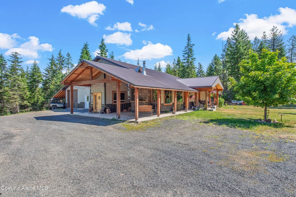 1124 Bugle Point Rd, St. Maries