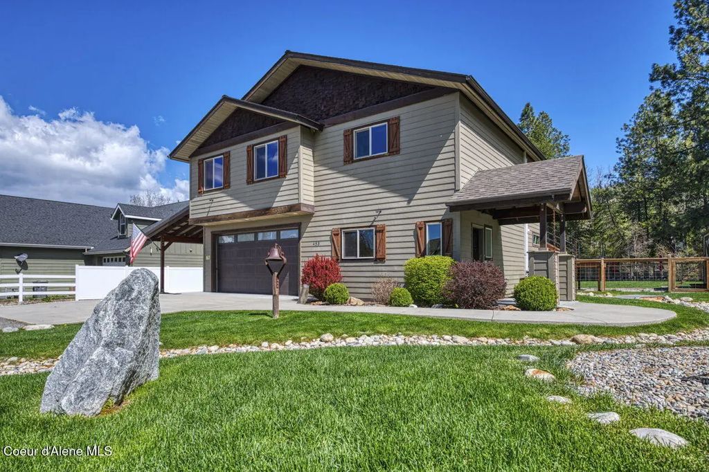 453 Birch Haven Dr, Sagle