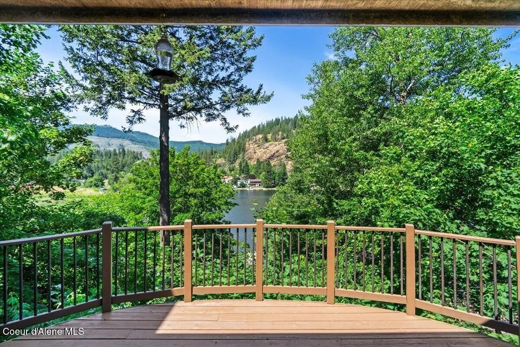 20535 N Pinehurst St, Rathdrum