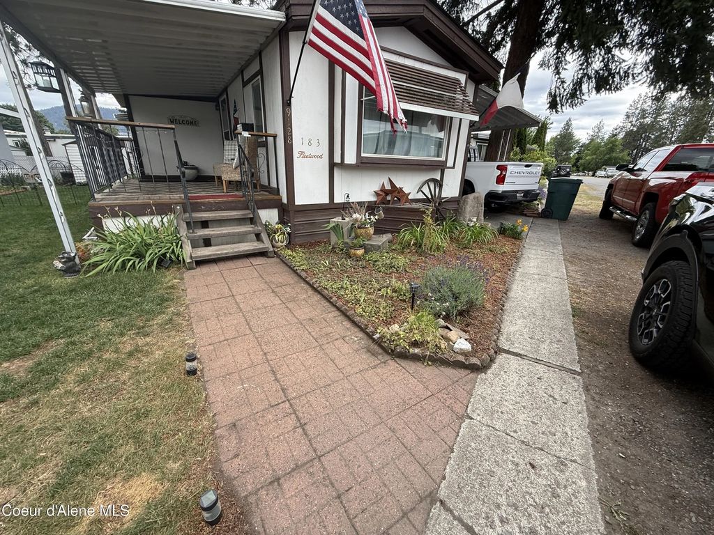 9128 N Starr Loop, Hayden