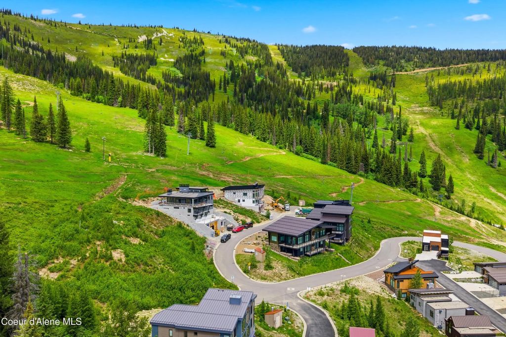 Lot 2 Basin Express, Sandpoint