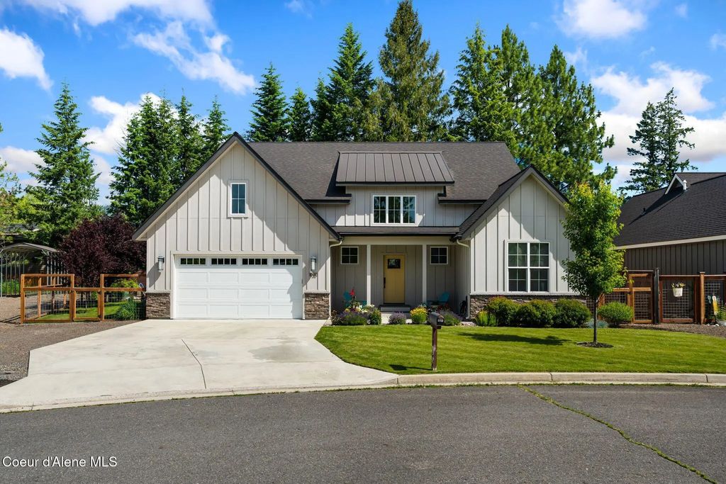 1020 Northview Dr, Sandpoint