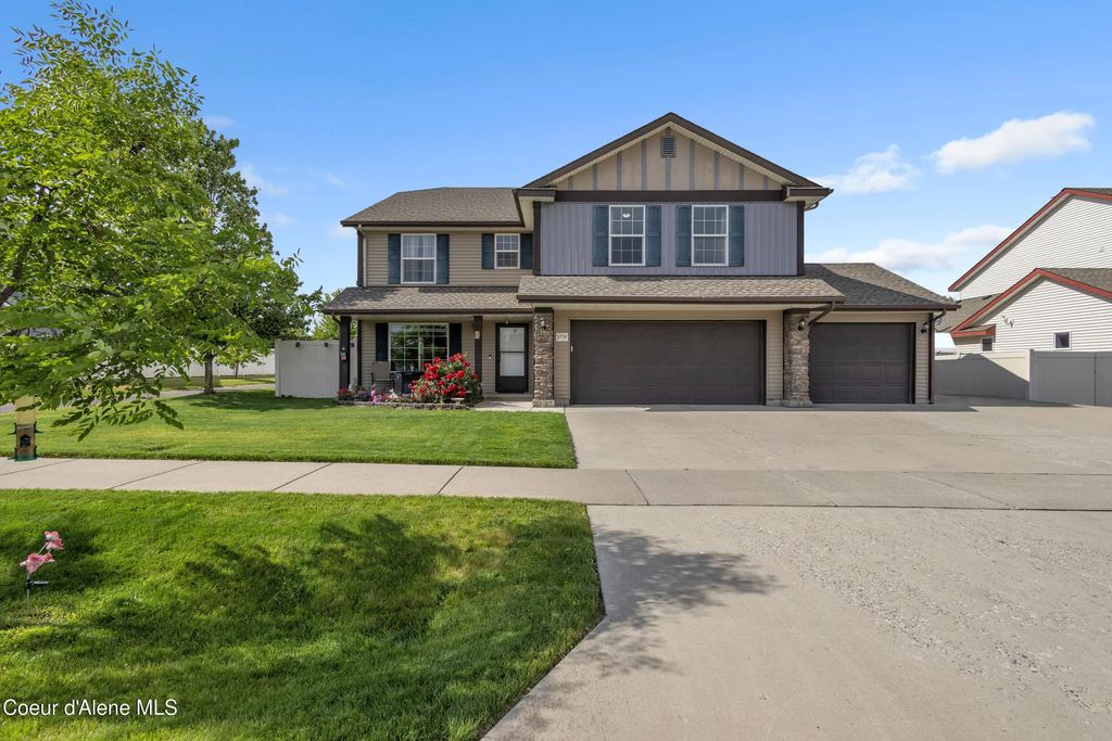 3739 W Pescador Dr, Coeur d'Alene