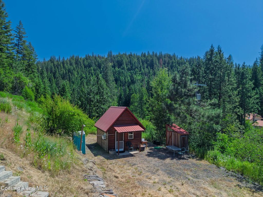 999 Cherry Creek Rd, St. Maries