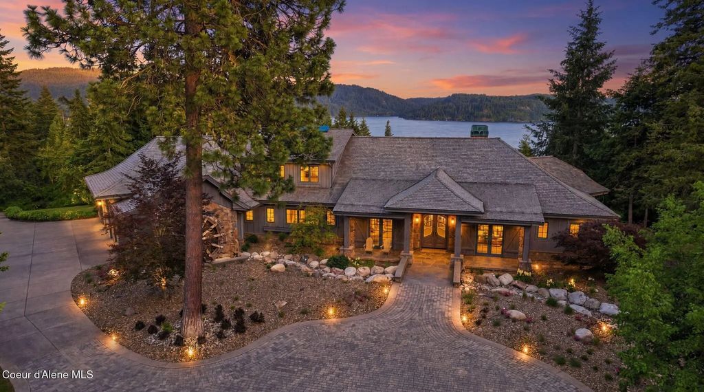 4688 W Mylonite Dr, Coeur d'Alene