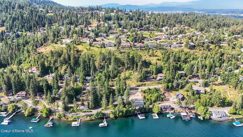 3122 & 3146 E Upper Hayden Lake Rd, Hayden