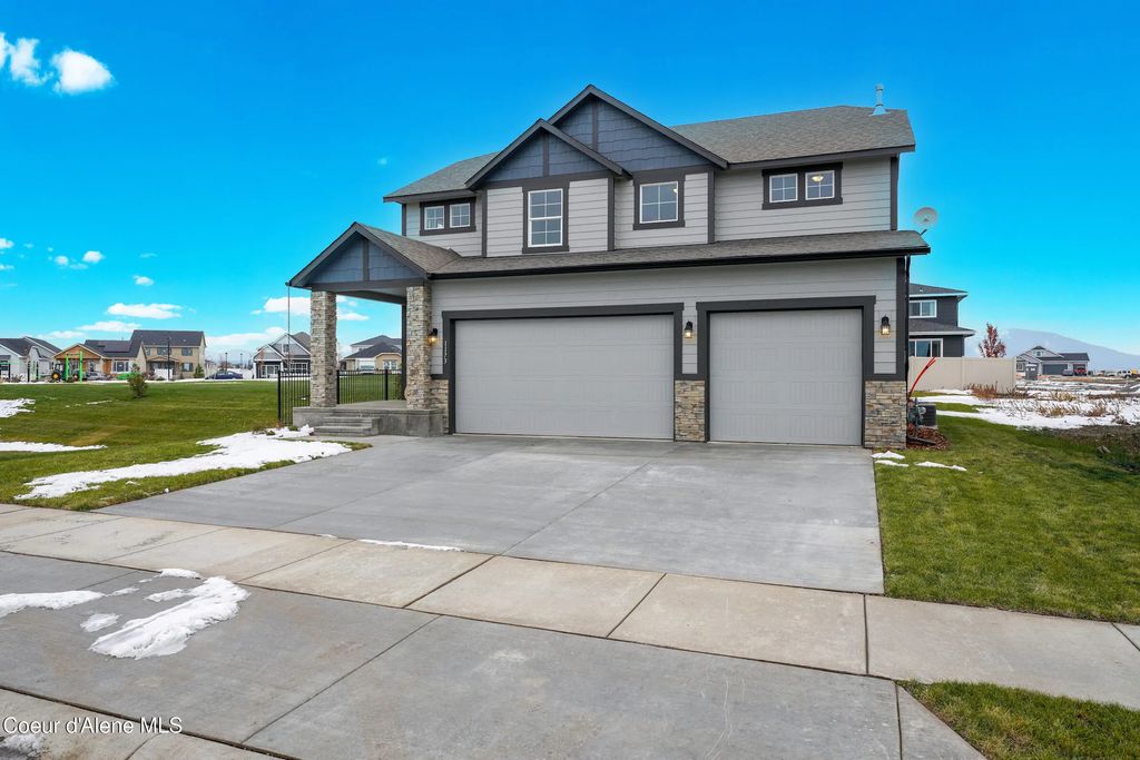 6020 W Pelican Loop, Rathdrum