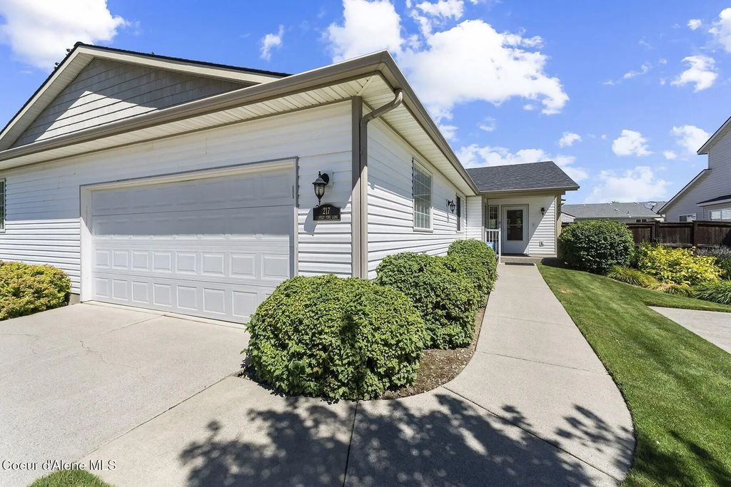217 E Jeffrey Pine Ln 2, Coeur d'Alene