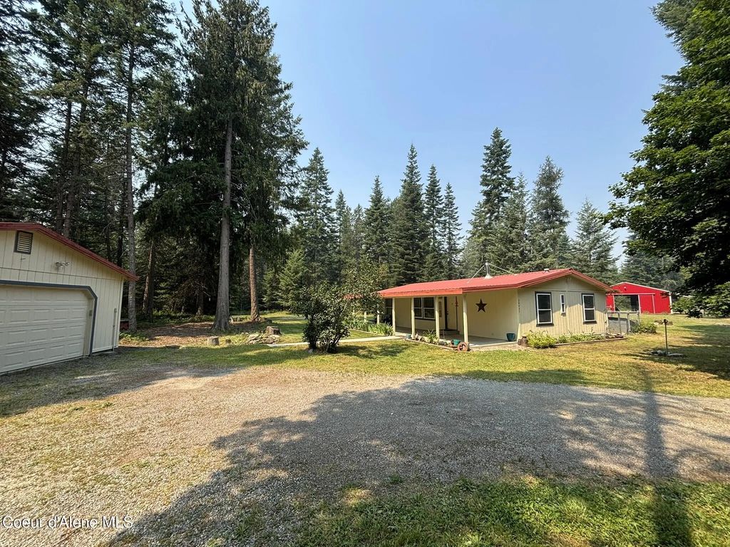 29921 N Two Rock Rd, Athol