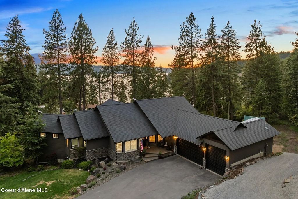 3124 S Lochurst Ln, Coeur d'Alene