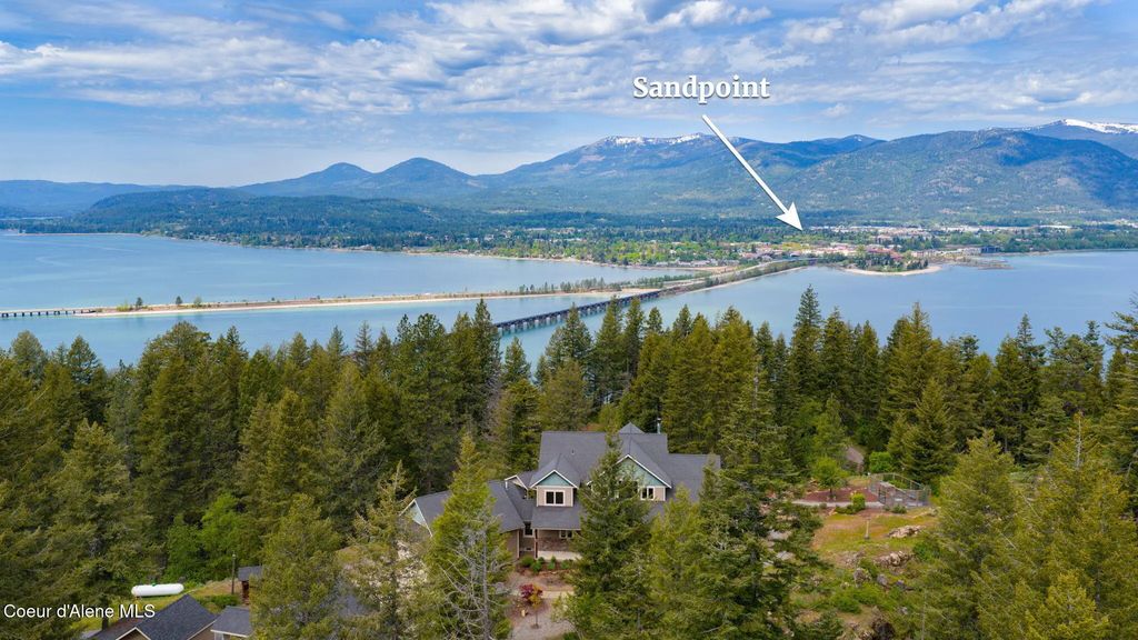 645 Eagle Crest Dr, Sagle