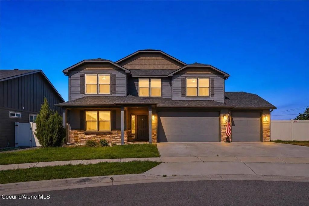 4026 N Arrowleaf Loop, Post Falls