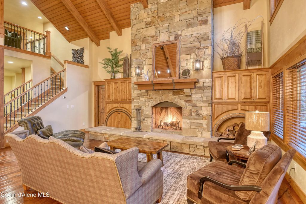 432 N Idaho Club Dr, Sandpoint
