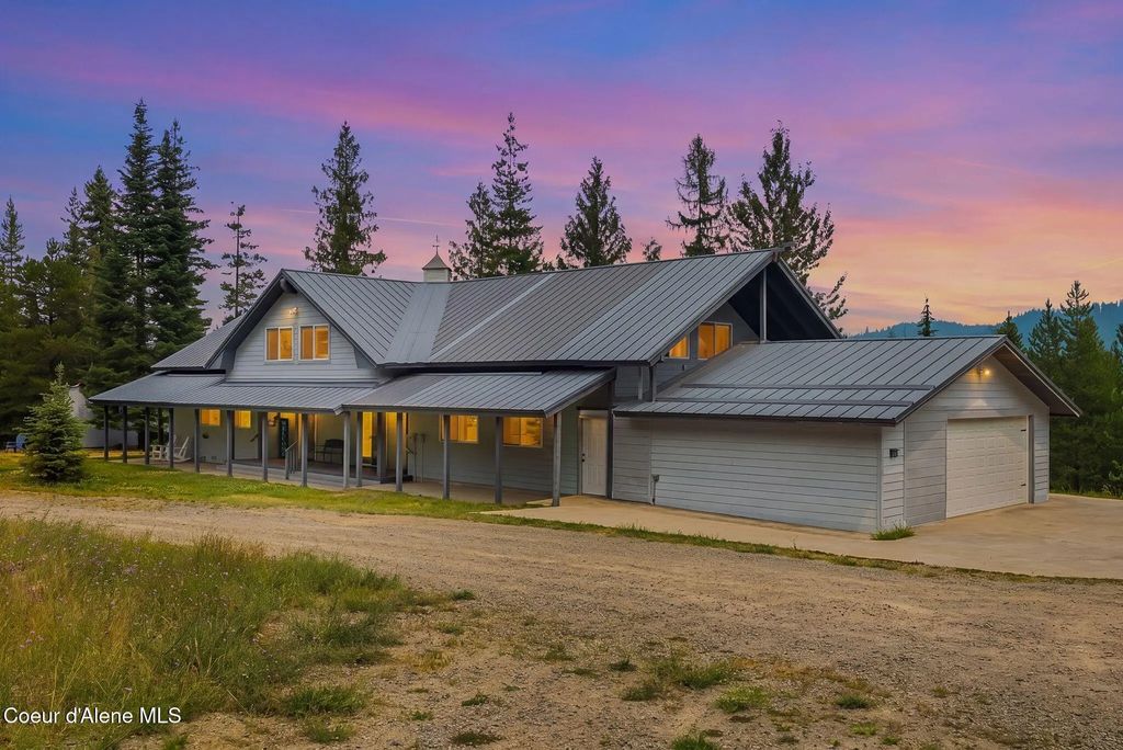205 Lark Ln, Priest Lake