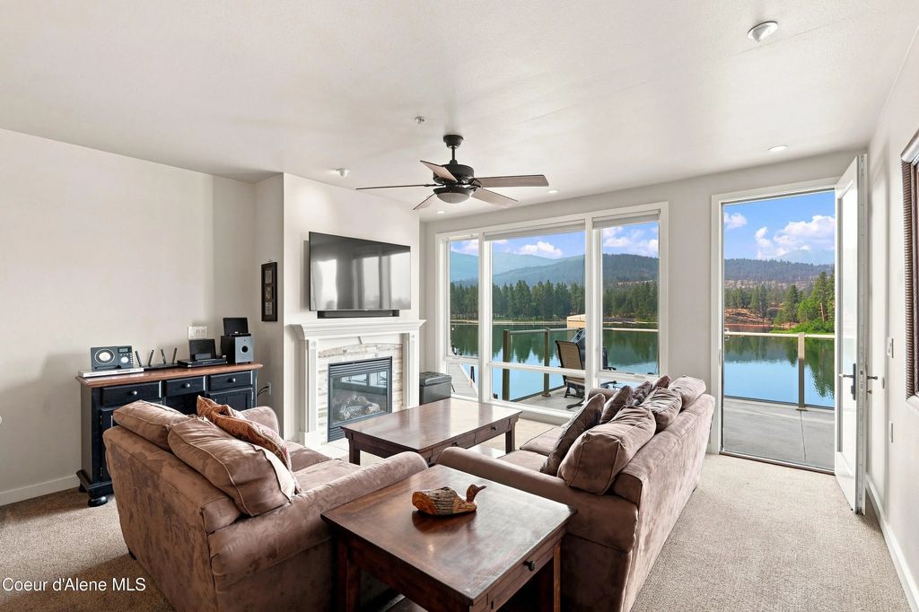 415 W Waterside Dr 403, Post Falls