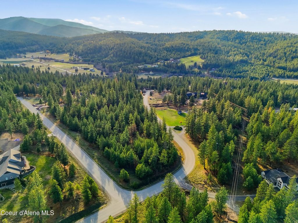 Nna W Treend Rd, Post Falls