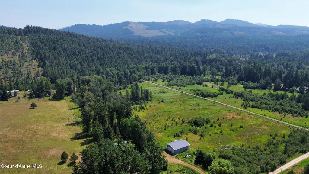 29 Red Alder Rd, Careywood