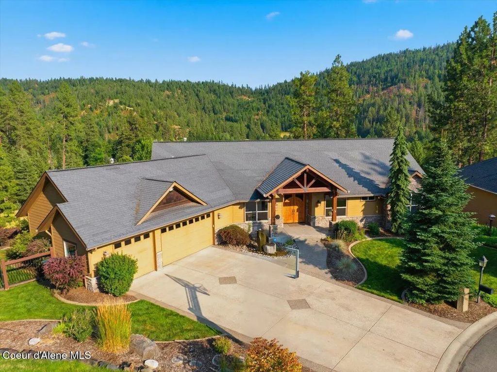 3103 N 22nd St, Coeur d'Alene