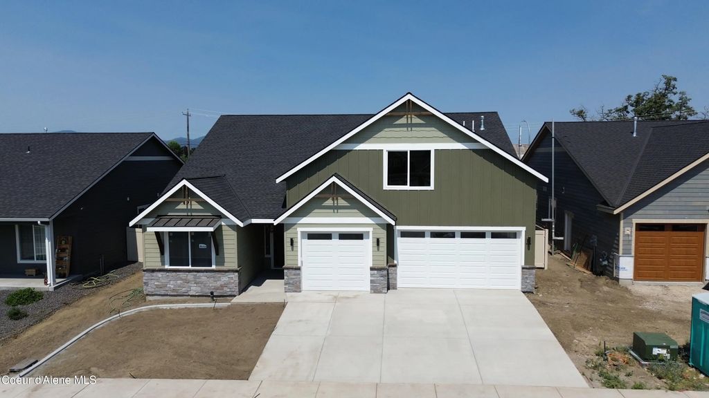 1961 E Mykal Ct, Post Falls