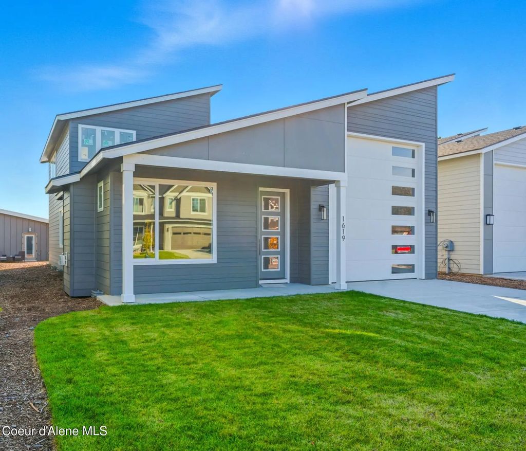 1619 Gondola Ct, Sandpoint