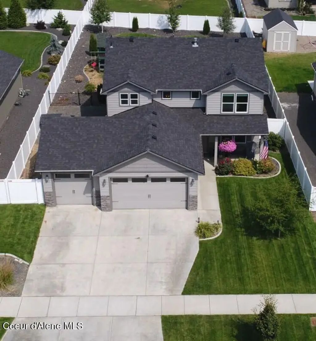 6229 W Irish Cir, Rathdrum