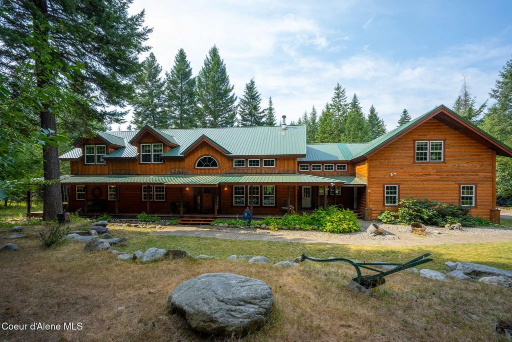 9214 E Morning Glory Ave, Athol